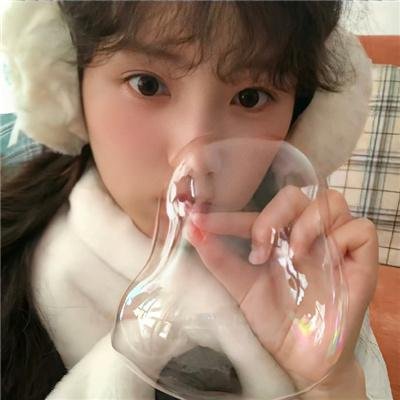 他的摩托，她的岛